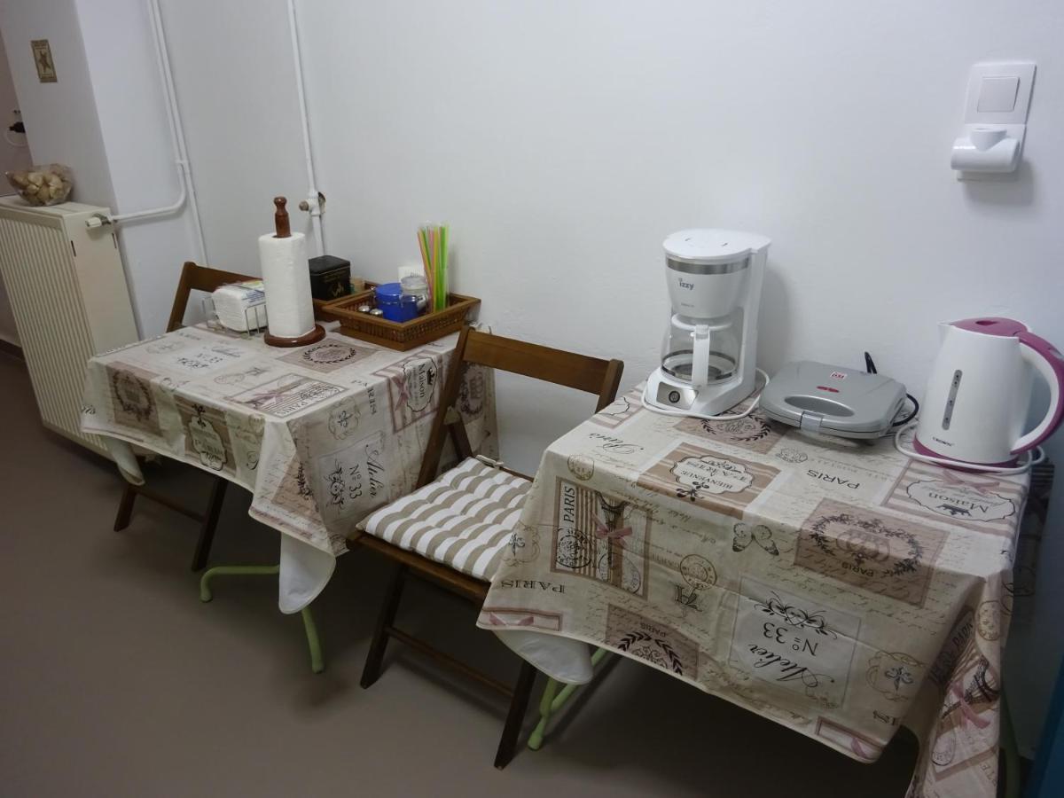 Antony'S Apartment Sea View Тирос Экстерьер фото
