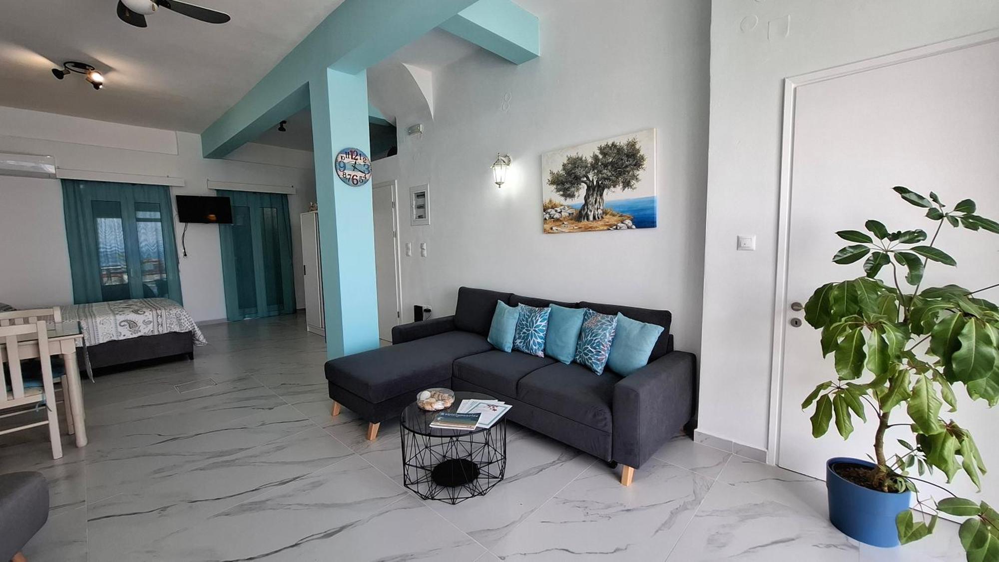 Antony'S Apartment Sea View Тирос Экстерьер фото